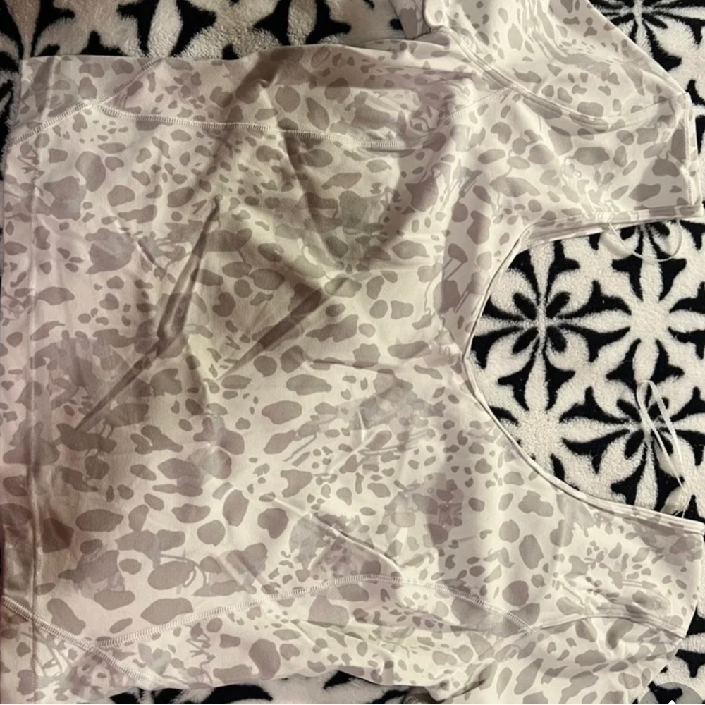 Lululemon align shirt